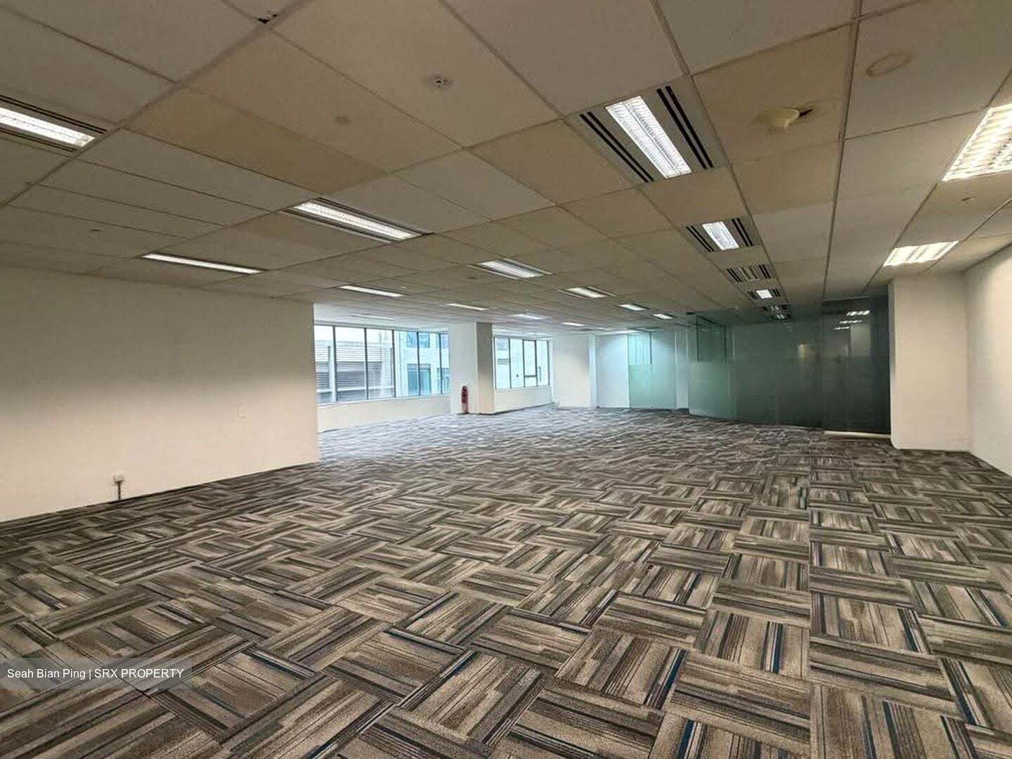 MYP Plaza (D1), Office #638988491